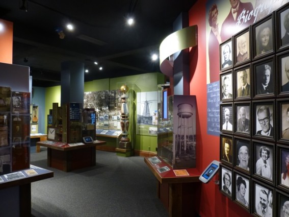 Gallery 4 - Elmhurst History Museum