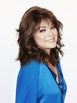 Gallery 1 - TV Star Valerie Bertinelli Shares New Cookbook at Anderson’s Bookshop Event