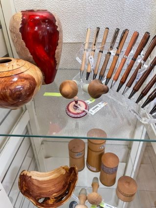 Gallery 2 - Yuletide Treasures Gift Shop
