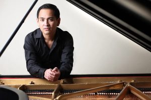 New Philharmonic: “Tchaikovsky Piano Concerto,” Featuring Guest Pianist Victor Santiago Asuncion