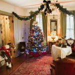 Holiday Portraits in the Victorian Cottage